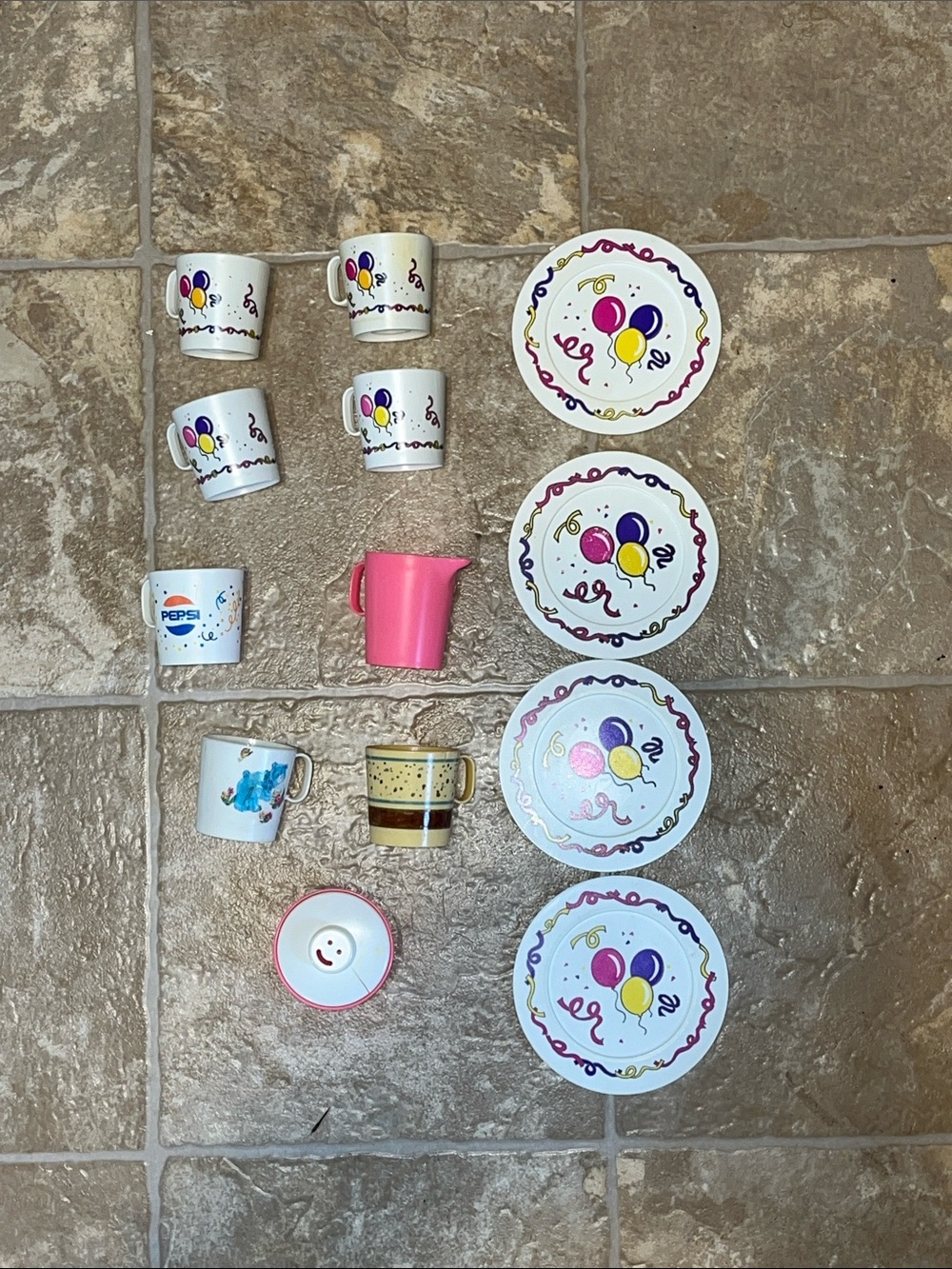 Vintage Chilton-Globe Kids Party Tea Set - White Balloon Pattern toy Tableware